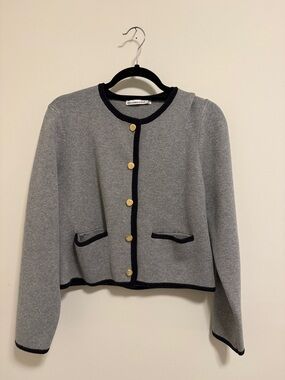 Abercrombie & Fitch Gray Cropped Cardigan with Black Trim and Gold Buttons